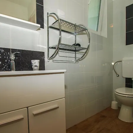 Daire Pikula App-2 By Interhome *