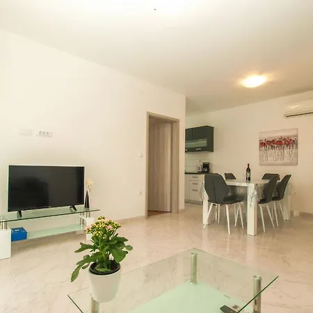 Appartement Pikula App-2 By Interhome *