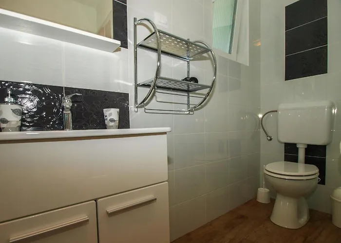 Daire Pikula App-2 By Interhome *