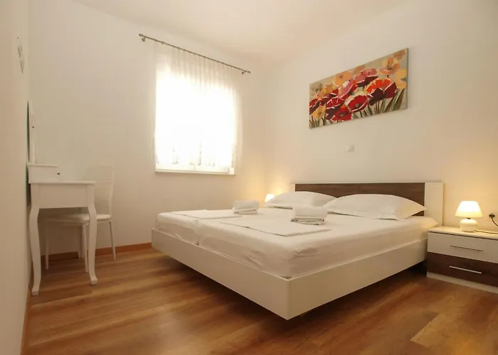 Appartement Pikula App-2 By Interhome