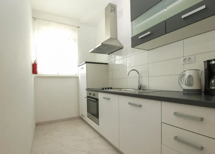 Pikula App-2 By Interhome