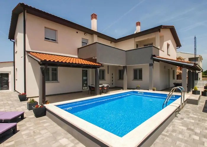 Appartement Pikula App-2 By Interhome