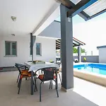 Pikula App-2 By Interhome Apartmán Štinjan