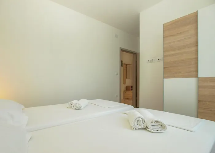 Pikula App-2 By Interhome * Stinjan