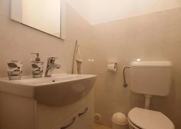 Pikula App-2 By Interhome