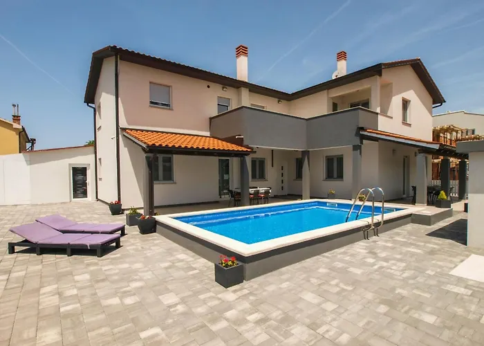 Pikula App-2 By Interhome Stinjan